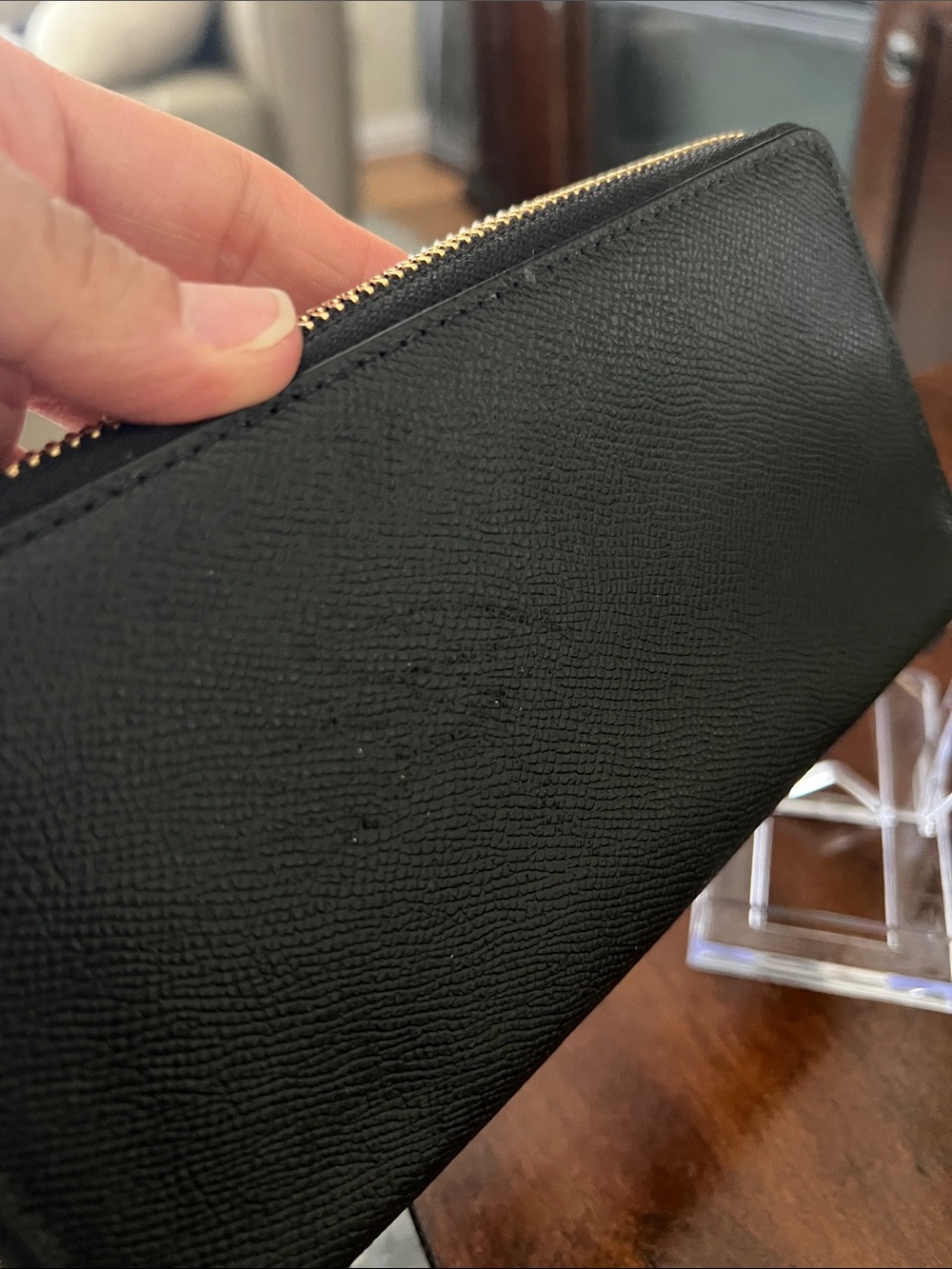 Authentic Coach Black Saffiano Zip Wallet with Gold Logo - Picture 17 of 17